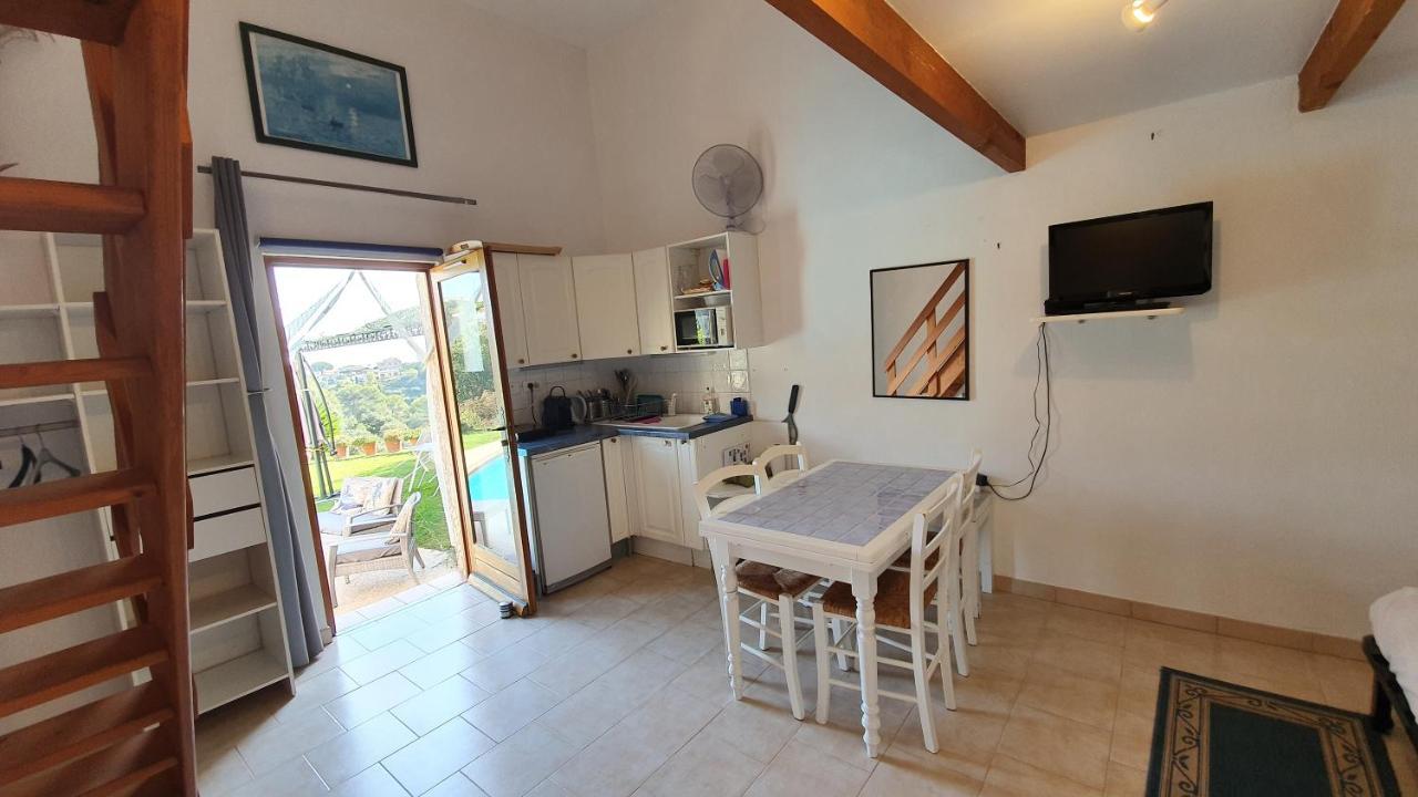 Studio-Mezzanine Dans Villa Καν-συρ-Μερ Εξωτερικό φωτογραφία